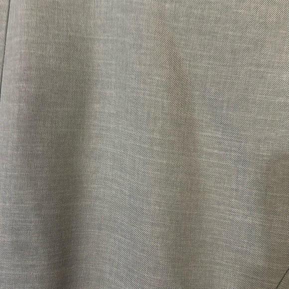 Pale Gray Vintage 2 Piece Single Breasted Pantsuit w Pearlized Buttons - Picture 7 of 7